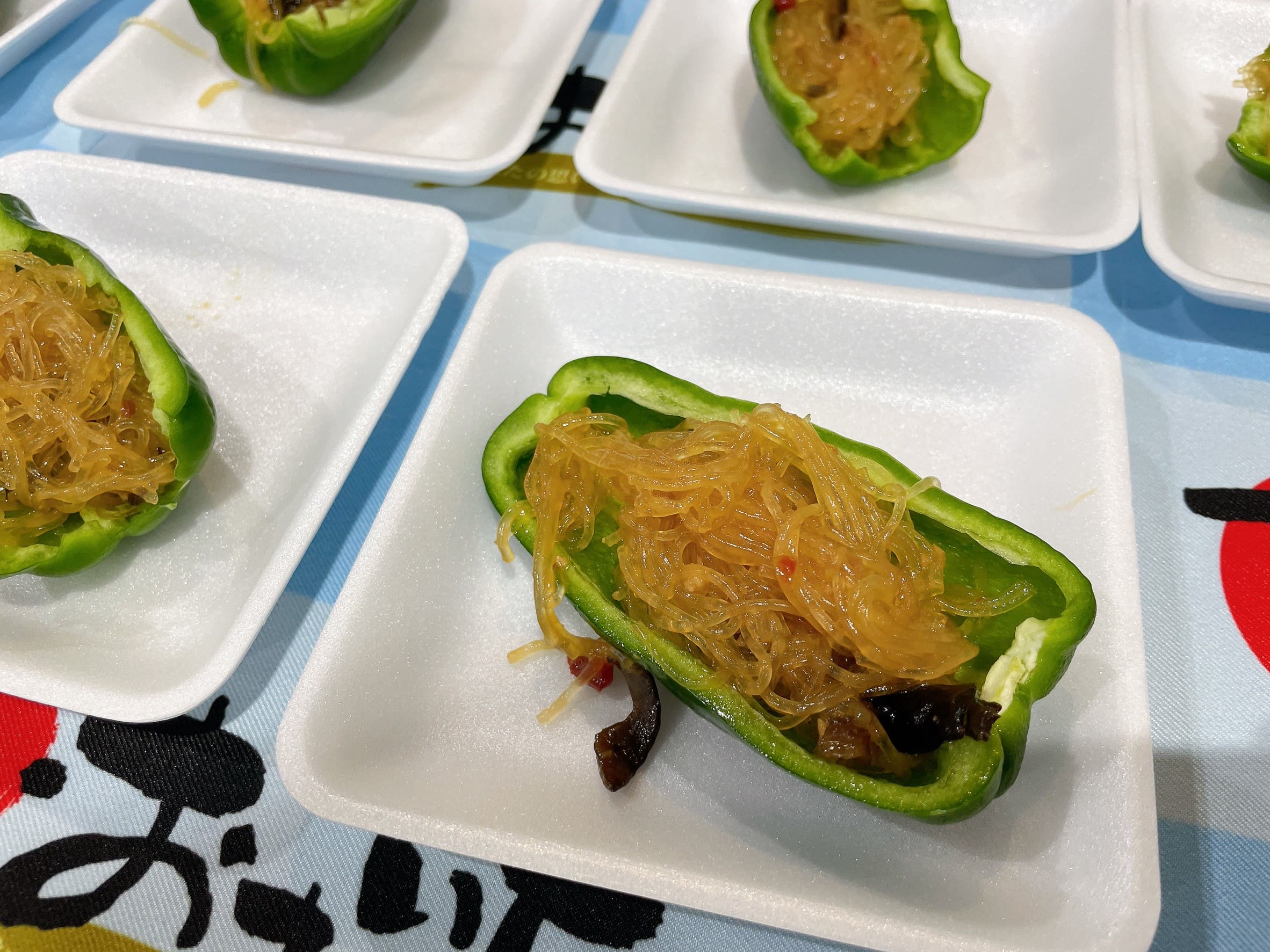JAおおいた「ピーマン」試食宣伝｜お知らせ｜福岡大同青果株式会社